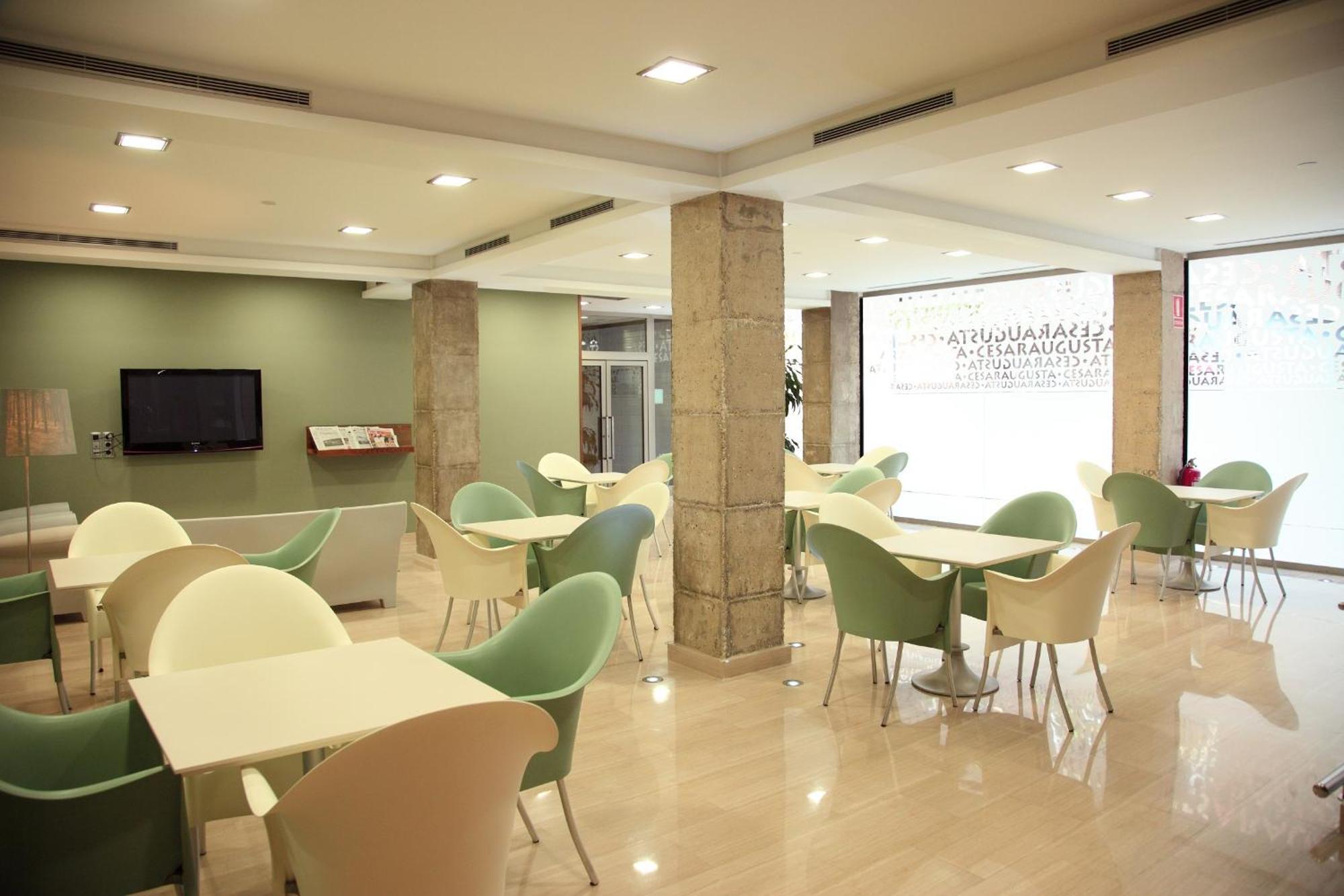 Cesaraugusta Hotel Zaragoza Restoran gambar